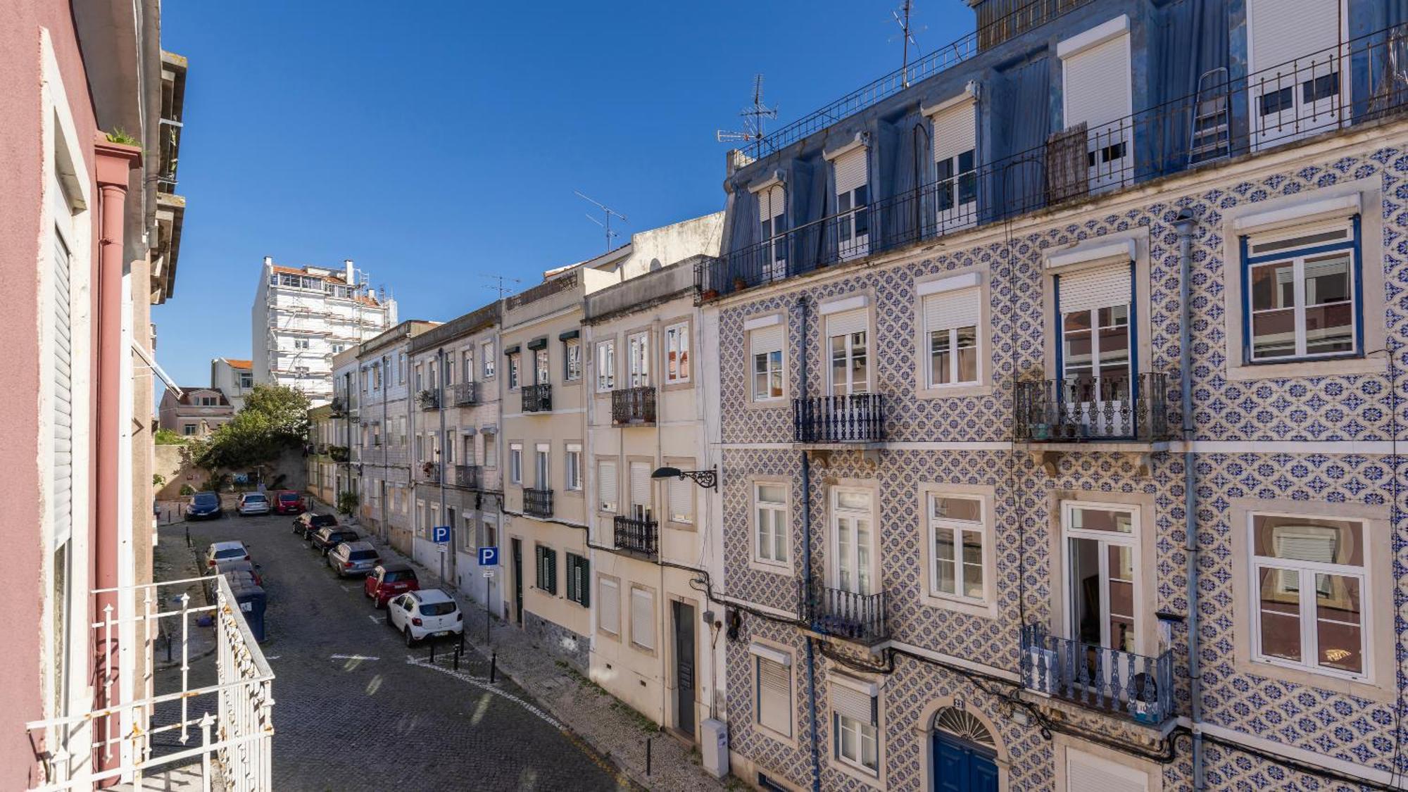 Comfort & Bright Apartment By Lovelystay Lisbon Bagian luar foto
